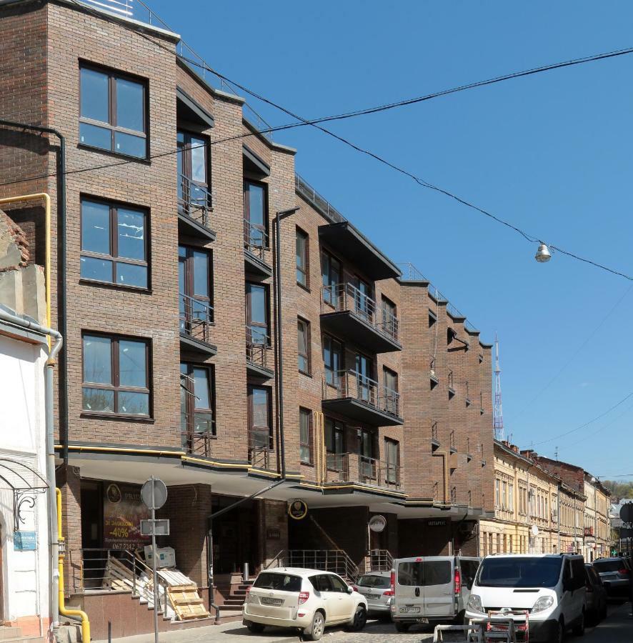Apartmán Lviv Center Vip New Building Exteriér fotografie